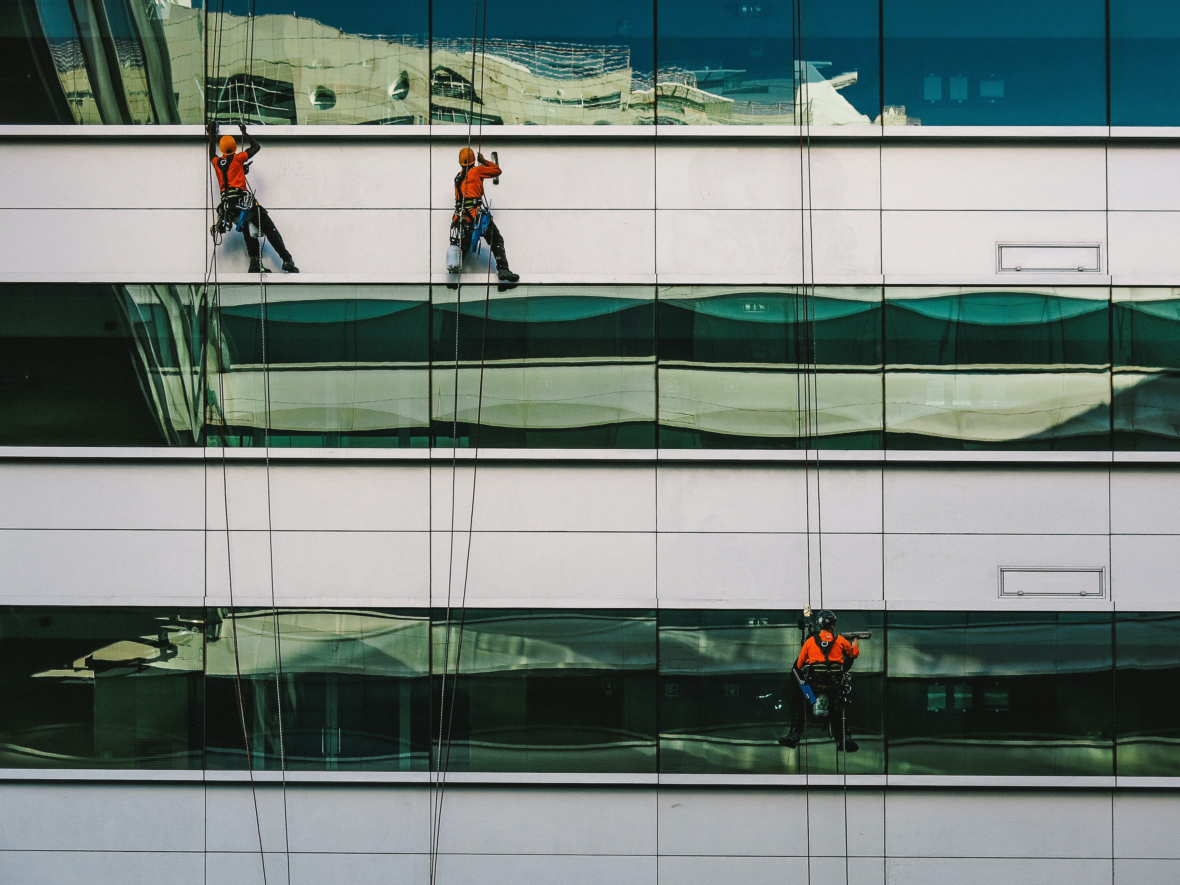 Get Ahead in Business: Find Commercial Cleaning Services Like a Pro.